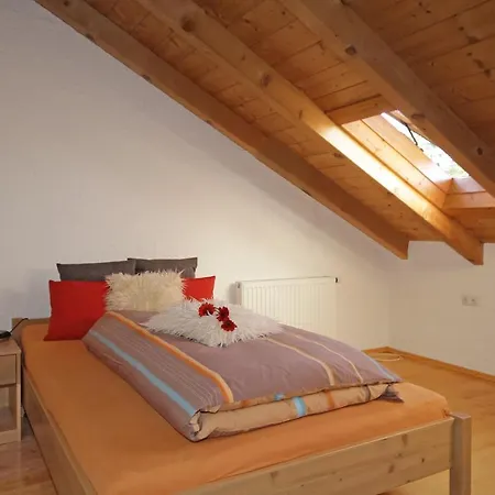 Simone * Oy-Mittelberg