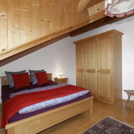 Simone Oy-Mittelberg