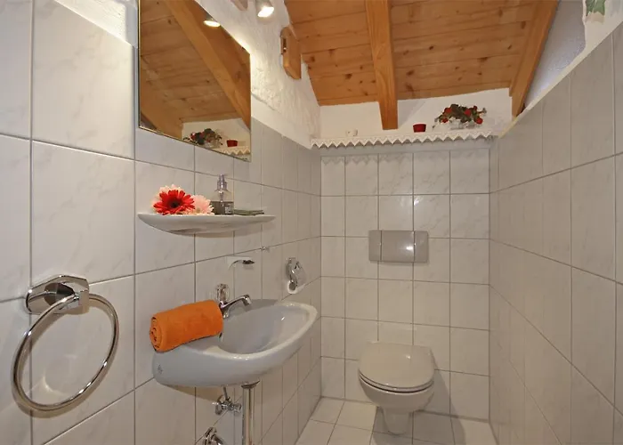 Simone Oy-Mittelberg